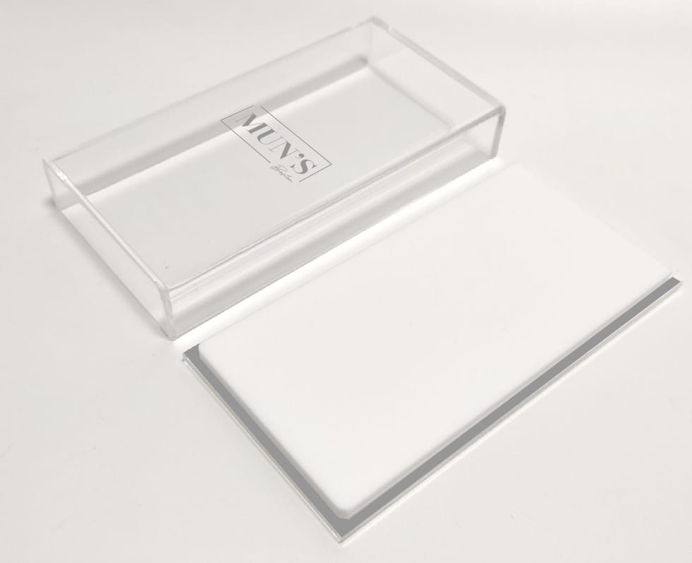 LASH TRAY TILE WITH COVER